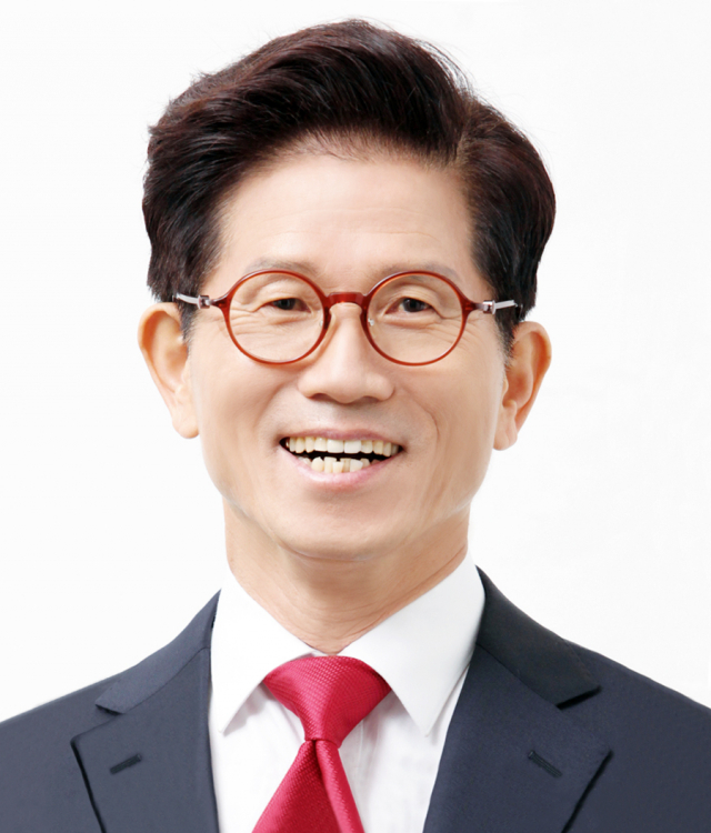 김문수(金文洙)장관사진