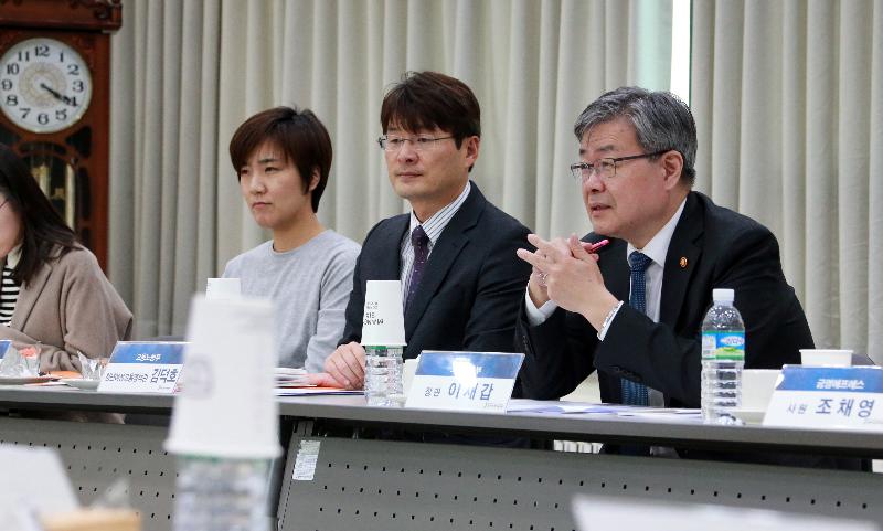 여성 다수 고용 기업 인사담당자들과 간담회