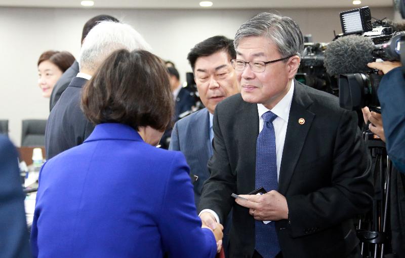 중소기업 기업인들과 간담회